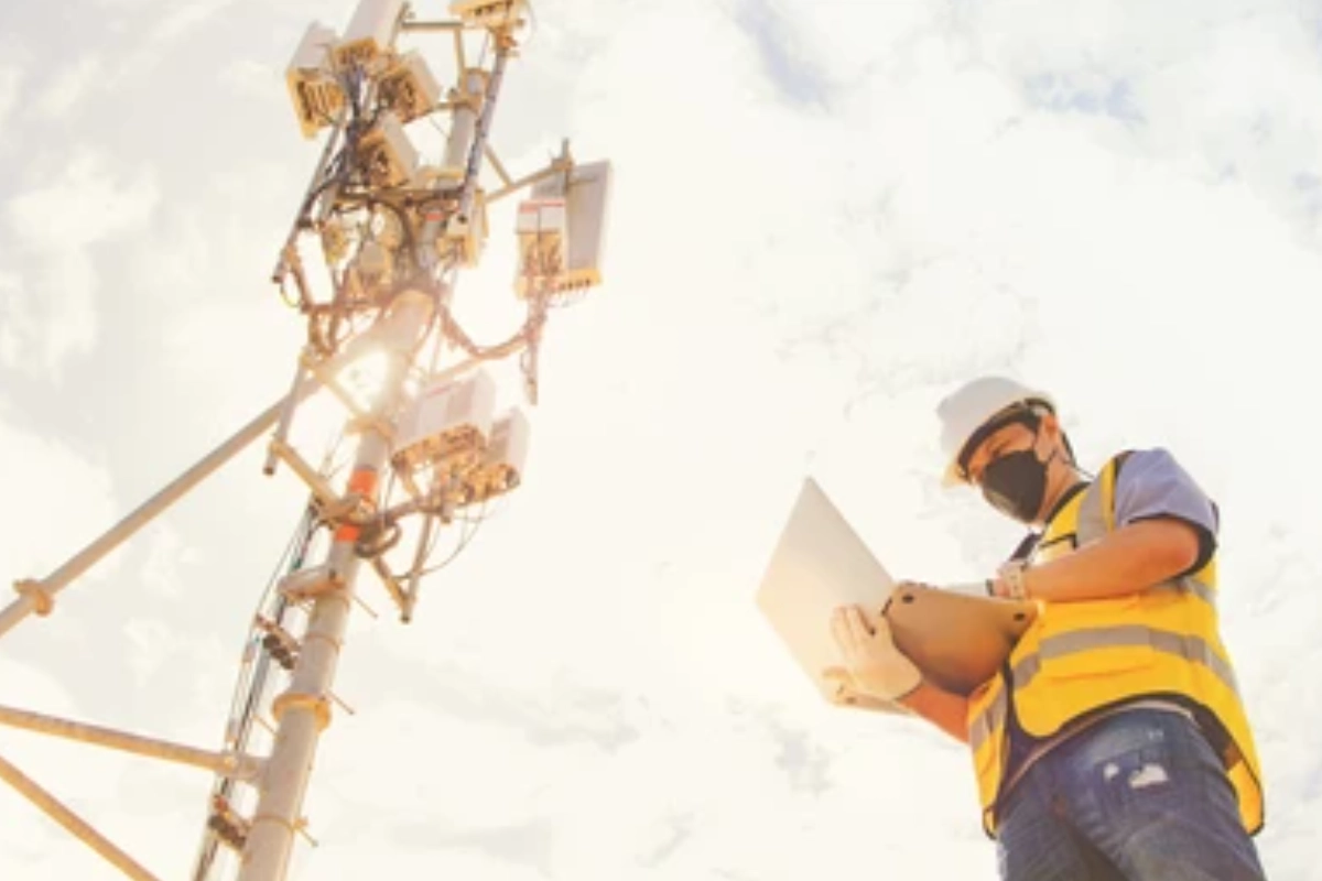 Tecnico instalador de antenas y amplificadores de senal celular en Peru Megacall